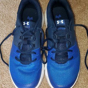 Under Armour Primed 2